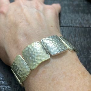 NWOT Hammered Silver Tone Stretch Bracelet!